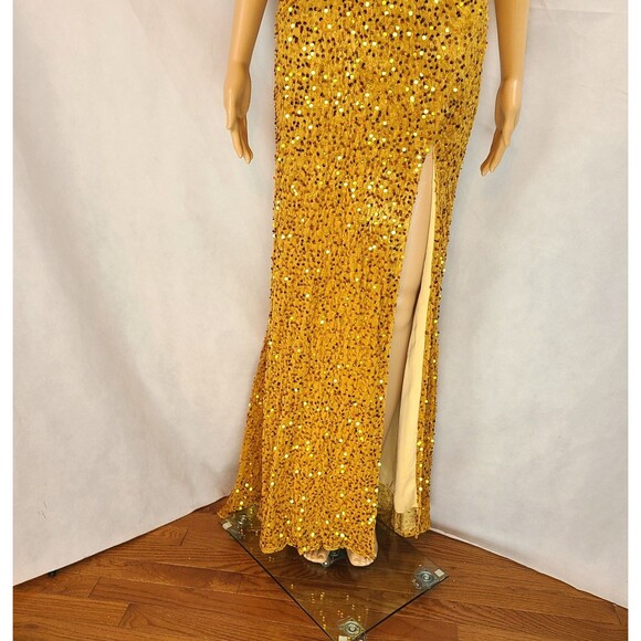 New Prom Special Occasion (0) Gold Velvet Embroidered & Sequin Corset Maxi Dress - Picture 4 of 10